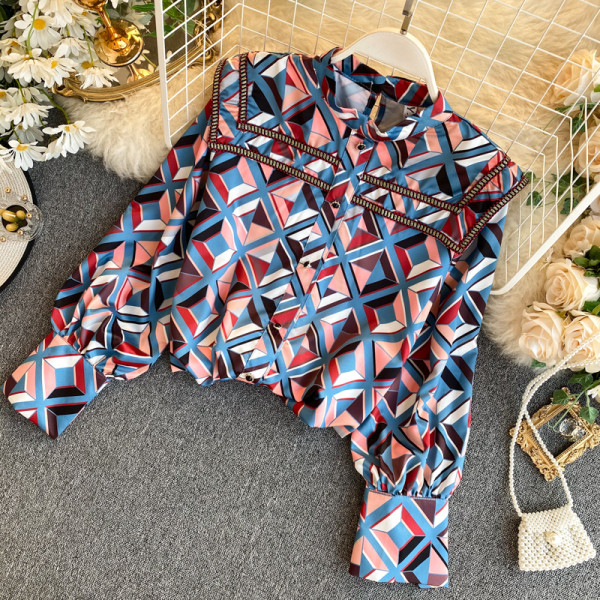 Retro stílusú női ing kék és narancs színben, széles ujjakkal és gombokkal