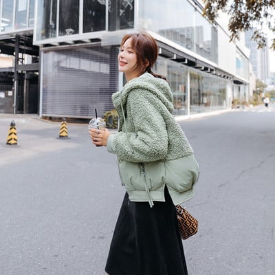 Μοντέρνο γυναικείο φθινόπωρο-χειμωνιάτικο μπουφάν με κουκούλα σε ροζ, πράσινο, μπλε, κίτρινο και λευκό χρώμα