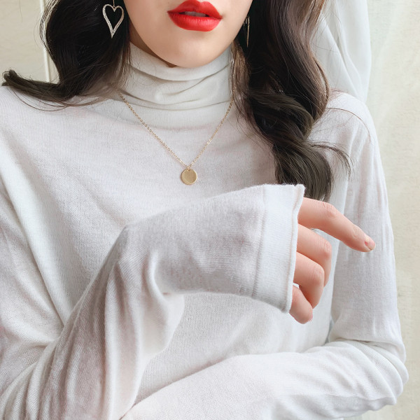 Modern női blúz vékony kötésből, magas gallérral és hosszú ujjú, különböző színekben