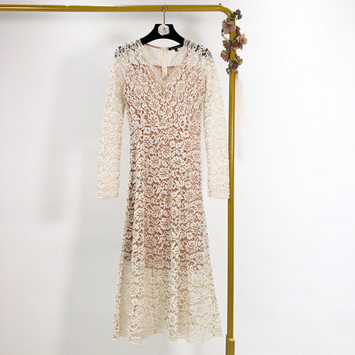 Elegáns női csipkeruha V-nyakkal barna, fehér és fekete színben