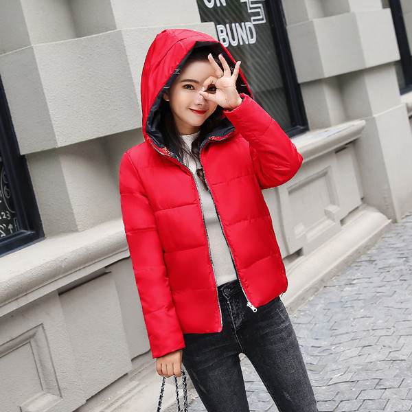 Női őszi kabát két arccal - rövid modellel és kapucnival piros, fekete, fehér és narancs színben