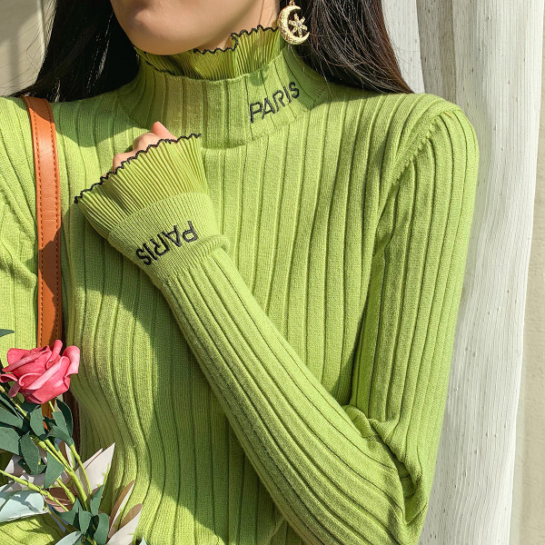 Pulover de dama modern cu guler inalt si inscriptie in mai multe culori