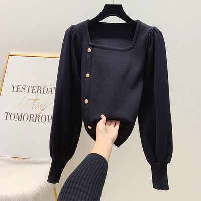 Modern női pulóver négyzet alakú nyakkivágással és gombokkal több színben