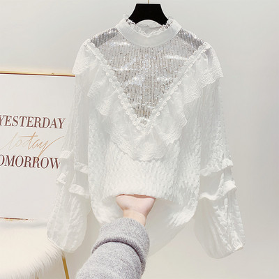 Μοντέρνο γυναικείο πουκάμισο με ψηλό γιακά και μακρύ μανίκια σε λευκό και μαύρο χρώμα