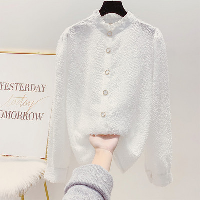 Modern női ing gombokkal és széles ujjú fehér, bézs és fekete színben