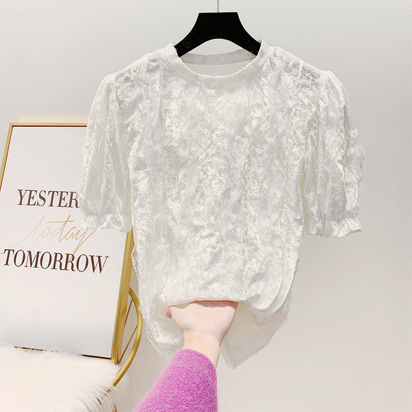 Modern női blúz rövid ujjal és ovális nyakkivágással fehér, bézs, rózsaszín és fekete színben