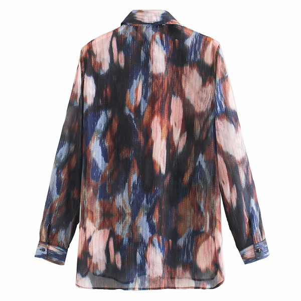 Cămașă de damă cu guler clasic și nasturi cu model cu model