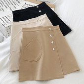 Μικρή γυναικεία φούστα σε μαύρο και μπεζ χρώμα με ψηλή μέση και κουμπιά