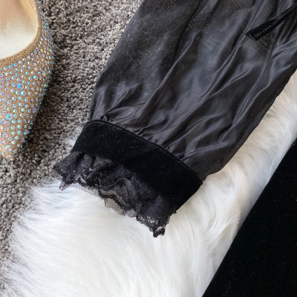 Női bársony ruha retro stílusú fekete színben, nyakkendővel és gallérral