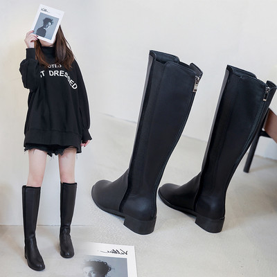 Дамски зимни  ботуши от еко кожа в черен цвят с цип 