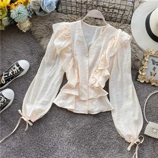 Női ing spitz nyakkivágással és ujjkötős bézs, fehér, fekete és barna színben