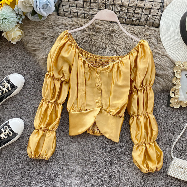 Cămașă elegantă de damă în cinci culori, cu decolteu rotund și nasturi