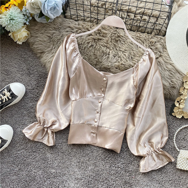 Cămașă de damă în stil retro în cinci culori, cu mâneci largi și nasturi