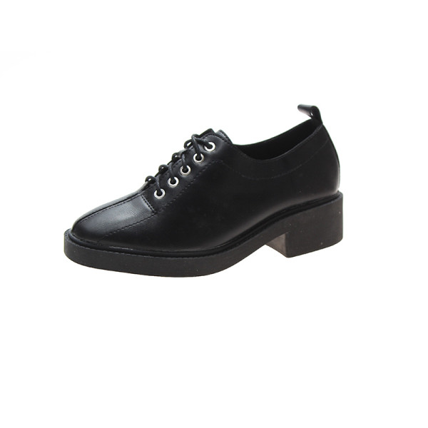 Női alkalmi cipő eko bőrből fekete és bézs színben - két modell