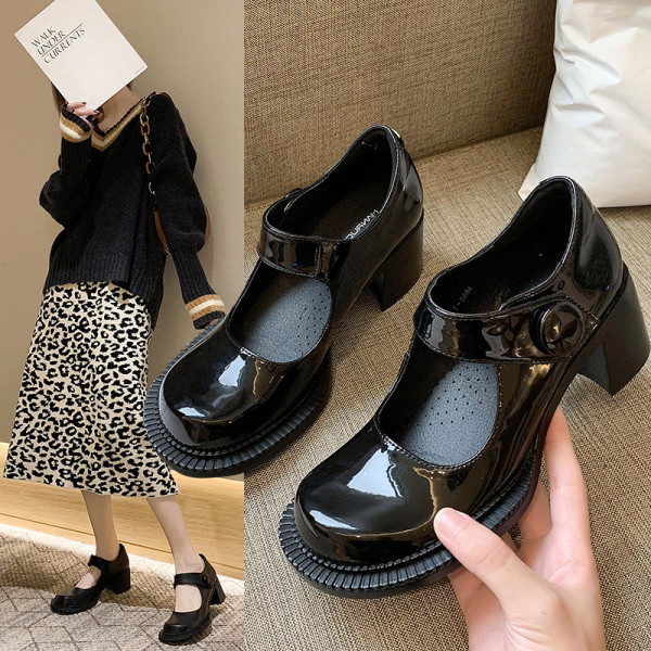 Pantofi de dama cu toc gros din piele ecologica de culoare neagra - doua modele