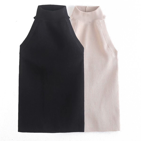 Vékony kötésből készült póló félmagas gallérral és csupasz háttal fehér és fekete színben