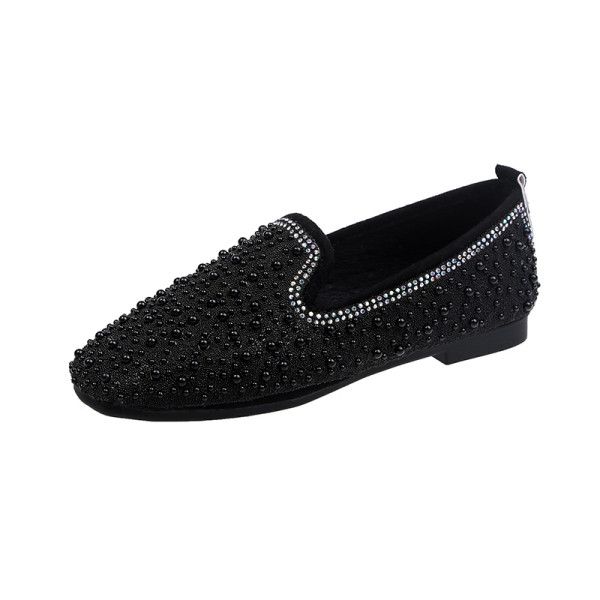 Női alkalmi cipő lapos talppal, dekorgyöngyökkel, fekete és bézs színben