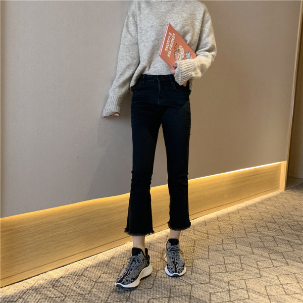 Női alkalmi sportcipő színes motívummal - zöld, bézs, szürke és rózsaszín színben