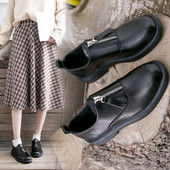 Női alkalmi cipő eko bőrből, cipzárral, lapos talppal