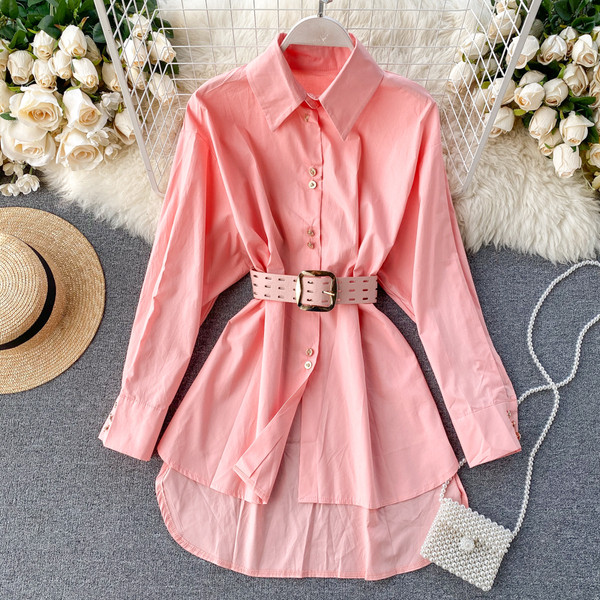 Модерна дамска риза с колан и класическа яка асиметричен модел в бял,черен,лилав и розов цвят