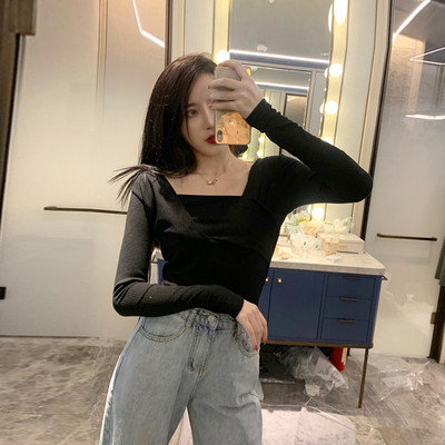 Retro moteriška velvetinė palaidinė su kvadratine iškirpte rudos, pilkos ir juodos spalvos