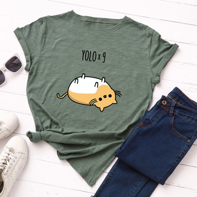 Ежедневна дамска тениска с цветна апликация и обло деколте в черен ,бял,жълт,зелен,син и сив цвят