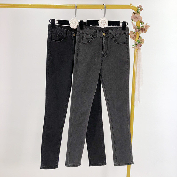 Нов модел пролетни еластични дънки в сив и черен цвят