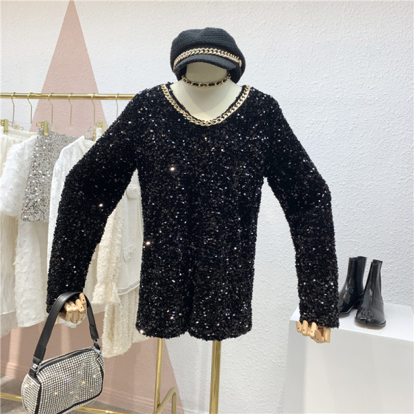 Γυναικείο πουλόβερ με  γυαλιστερό εφε  με πούλιες και μεταλλικό ντεκολτέ σε τρία χρώματα