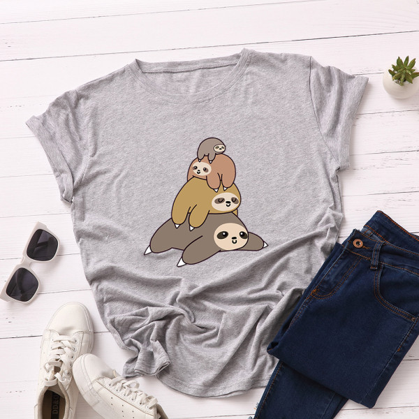 Ежедневна дамска тениска с цветна апликация в няколко различни цвята