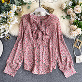 Стилна дамска риза от шифон с флорален десен и дълъг ръкав