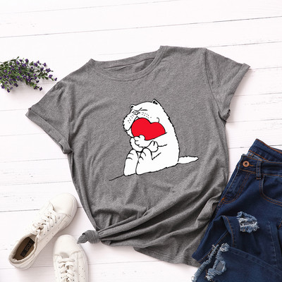 Модерна дамска тениска с цветна апликация и обло деколте в няколко цвята