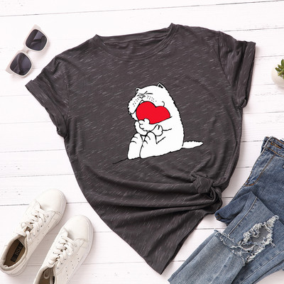 Модерна дамска тениска с цветна апликация и обло деколте в няколко цвята