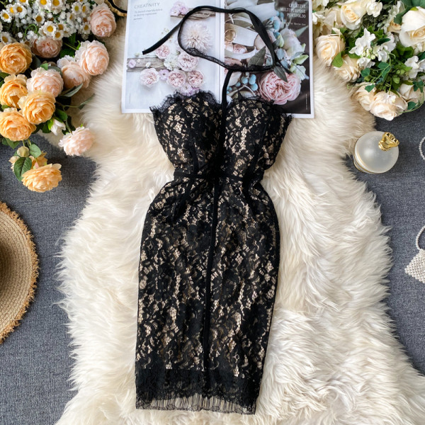 Stiilne naiste pitsiline rihmadeta kleit mustas ja beežis toonis