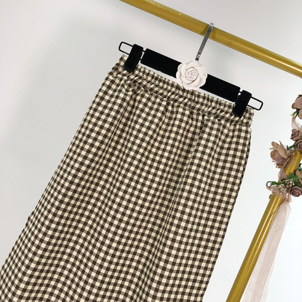 Дълга карирана пола с висока ластична талия 