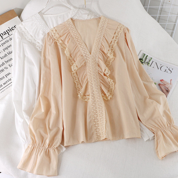 Модерна дамска риза с шпиц деколте и къдри в три цвята