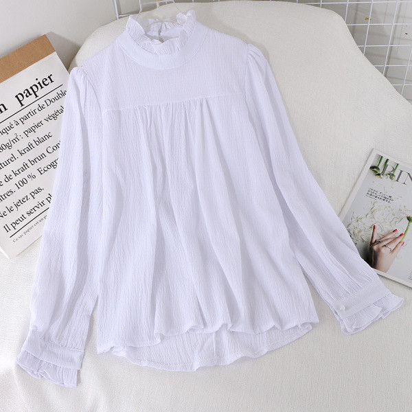 Дамска риза с дълъг ръкав и висока яка в бял и бежов цвят