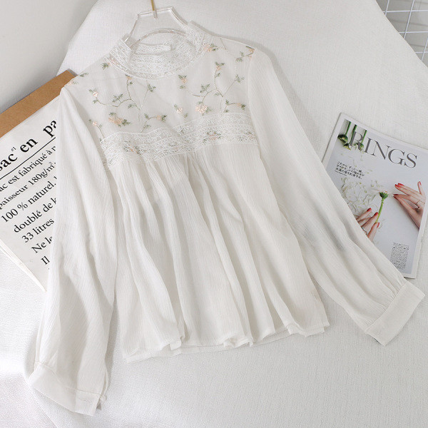 Moodne naiste särk tikandi ja kõrge kraega neljas värvitoonis