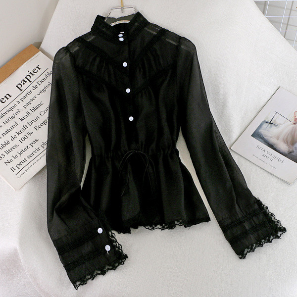 Дамска риза от шифон с копчета и дантела в черен и бял цвят