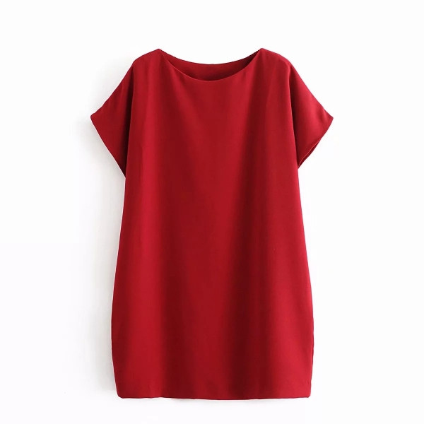 Къса пролетна рокля с къс прилеп ръкав и овално деколте в червен и черен ръкав