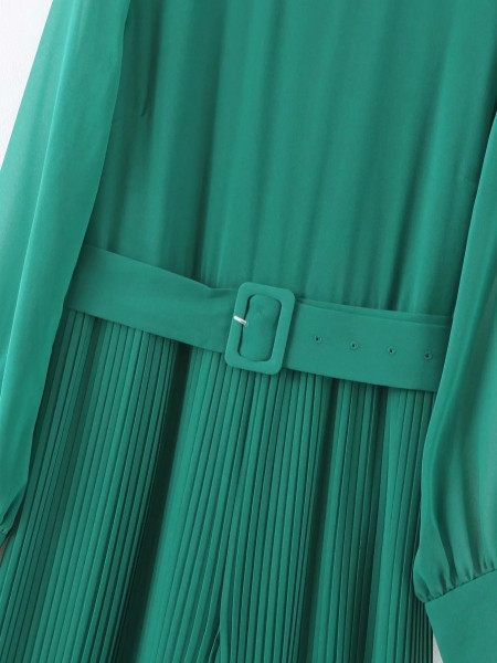 Модерен дамски плисиран гащеризон с колан в зелен цвят 