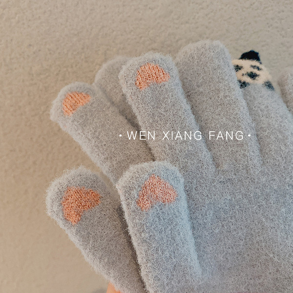 Vaikiškos žieminės pirštinės su siuvinėjimu ir keturių spalvų pandos užrašu