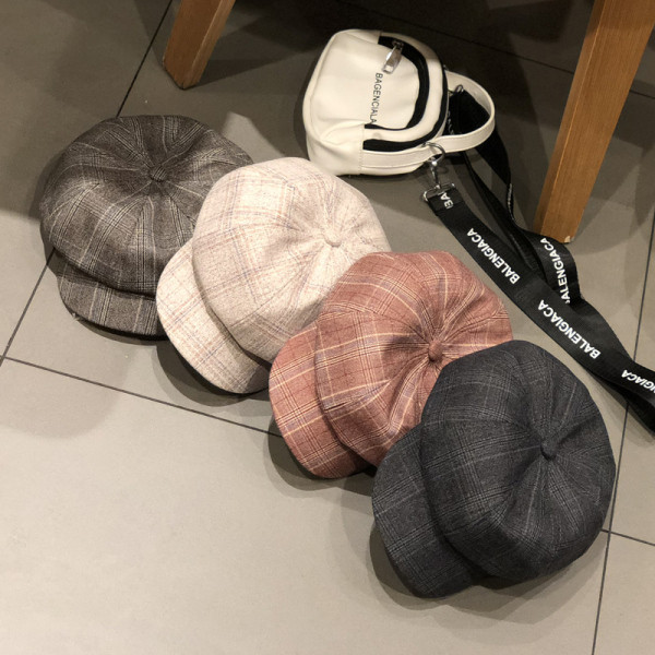 Модерна дамска карирана шапка с козирка в ретро стил - четири цвята