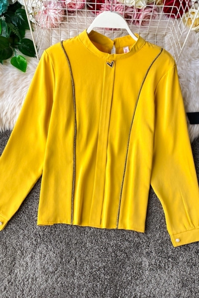 Модерна дамска риза с овално деколте и дълъг ръкав в няколко цвята