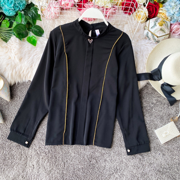 Модерна дамска риза с овално деколте и дълъг ръкав в няколко цвята