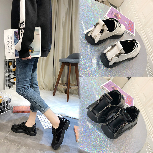 Дамски ежедневни обувки от еко кожа в черен и бял цвят 