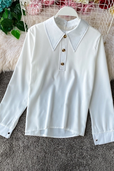 Модерна дамска риза с класическа яка и копчета в три цвята