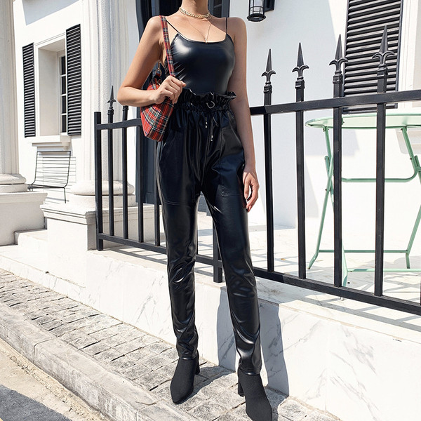 Κορυφαία γυναικείο παντελόνι από οικολογιό δέρμα με υψηλή ελαστική μέση με κορδόνια