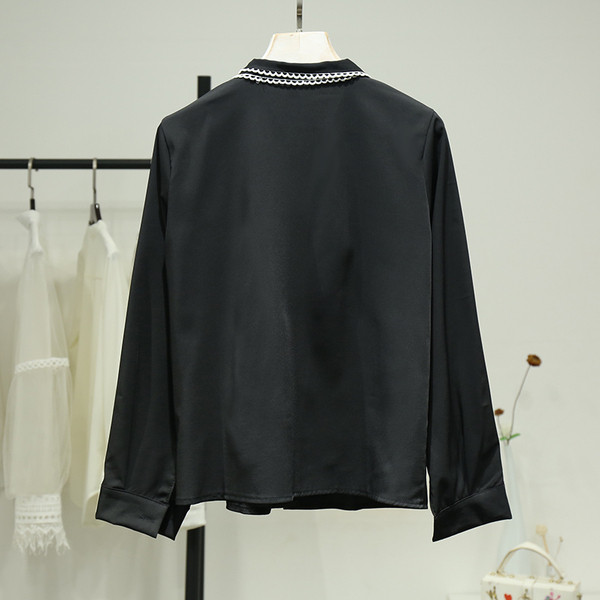 Uue mudeli paelte ja pikkade varrukatega naiste särk