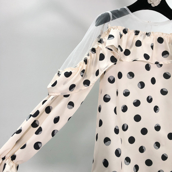 Νέο μοντέλο ανοιξιάτικη μπλούζα με βολάν και τούλι