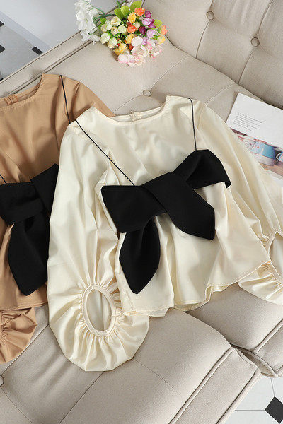 Μοντέρνα γυναικεία μπλούζα σιφόν με μεγάλη κορδέλα